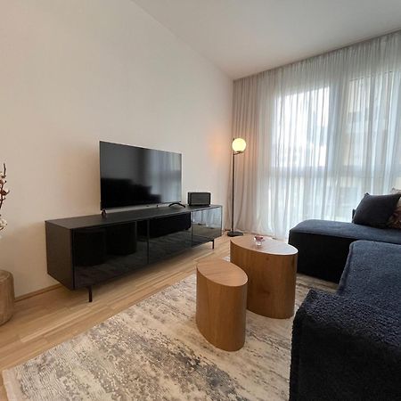 Coho City Apartments Mit Hauseigener Tiefgarage Vienna Exterior photo