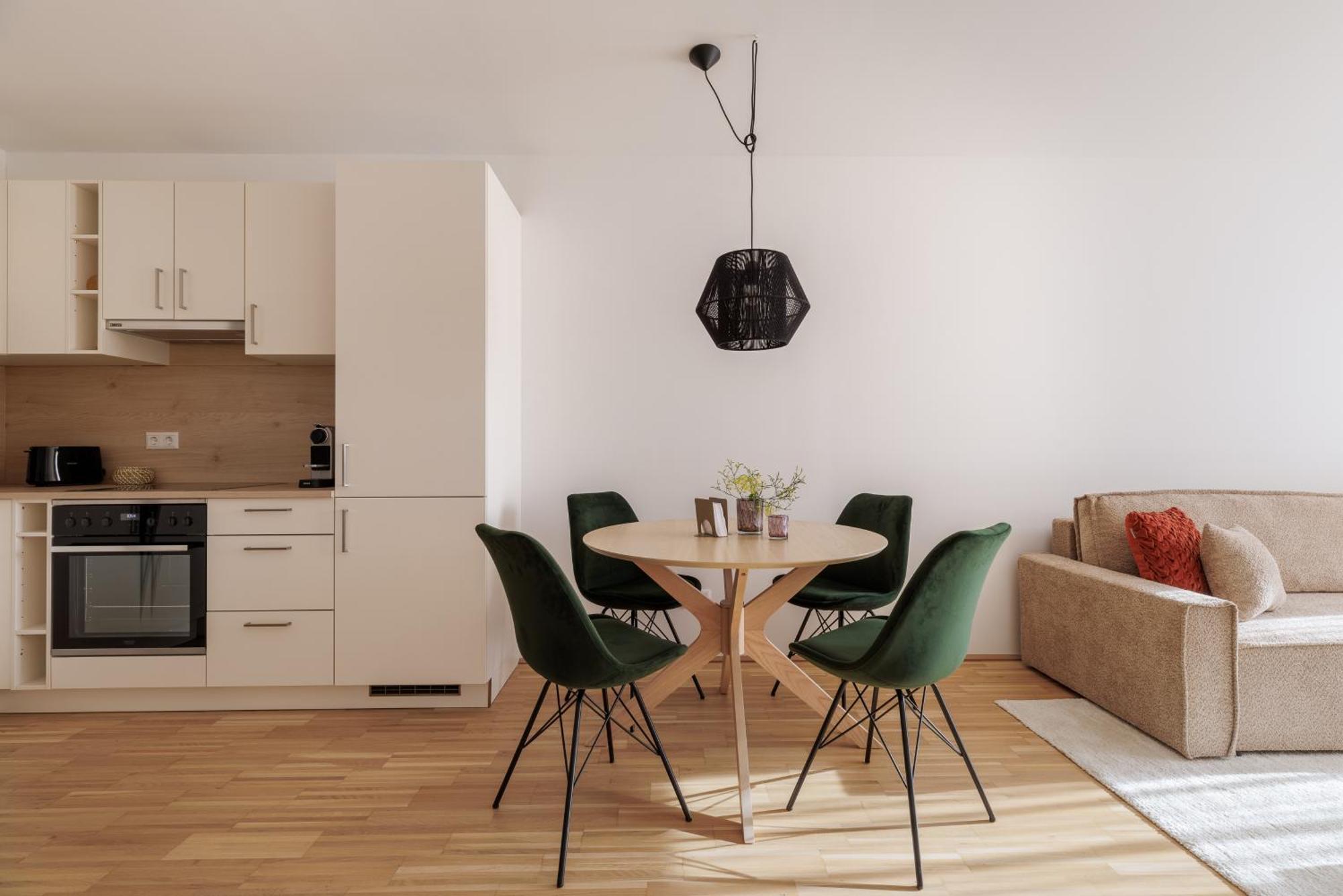 Coho City Apartments Mit Hauseigener Tiefgarage Vienna Exterior photo