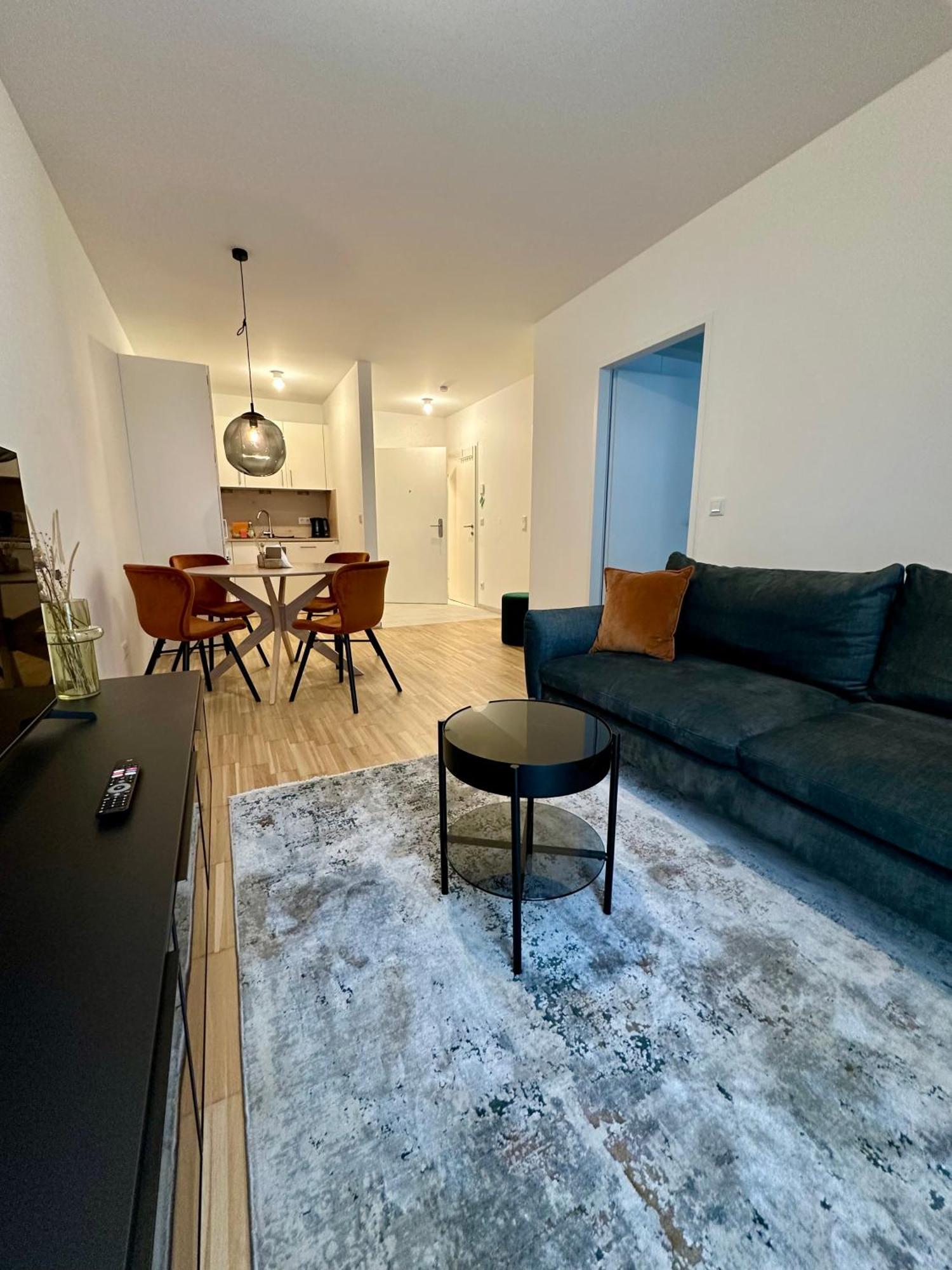 Coho City Apartments Mit Hauseigener Tiefgarage Vienna Exterior photo